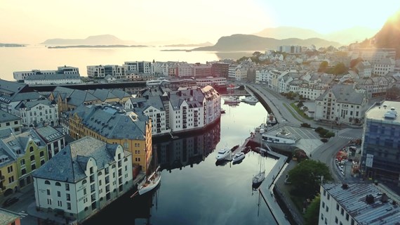 Aalesund (Aerial V-ST)_Large.jpeg (271.9 KB)