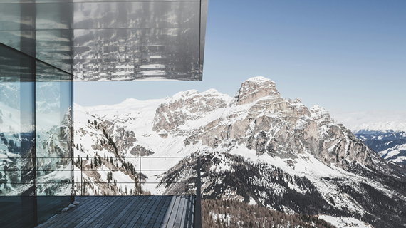 Web_Background_Winter_1.png (1.6 MB)