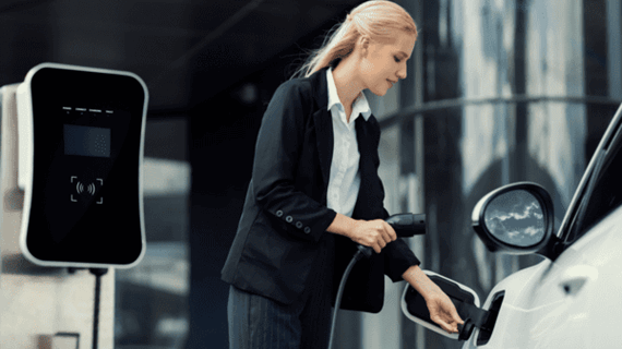 Businesswoman Charging her Car (570811265)_Small.png (75.1 KB)