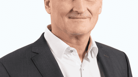 Manfred Simmet (2)_Small.png (59.5 KB)