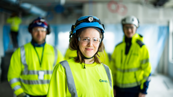 Woman Technician Caverion.png (336.2 KB)