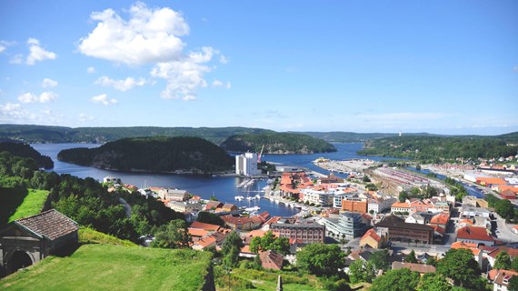 Halden - Fjord Sea landscape (333966416)_Medium.jpeg (240.3 KB)