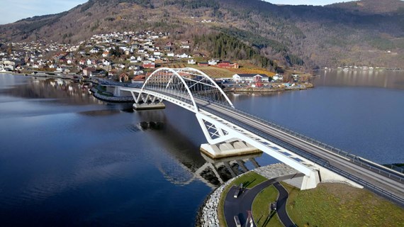 Sogndal - Loftesnes Bru (V-ST) 02_Medium.jpeg (212.7 KB)